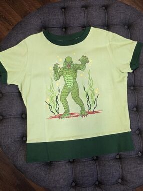 Vixen Creatures Graphic Knit Top M/L